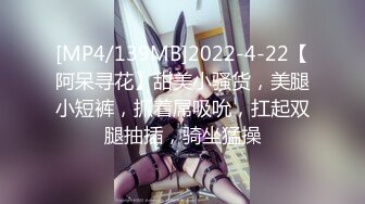 [MP4/ 680M] 监控破解得不到满足的丰满少妇只能一个人玩跳蛋了