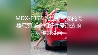 艺校女神级漂亮美女假期在健身房兼职上班被健身教练花言巧语带带出租屋扒掉裤子狠狠干逼,人美穴也美.国语!