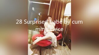 28 Surprised babe by cumming twice