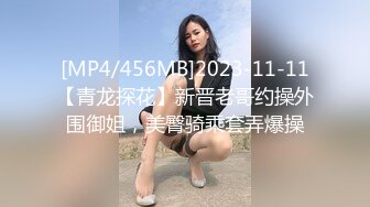 韩国美女主播思密达，露奶性感热舞，笑起来甜美，随音乐摆弄，跳完舞诱惑一番，圆润美臀