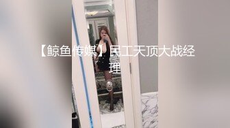 SWAG 淫荡长发眼镜妹洗澡秀 Chloehayley