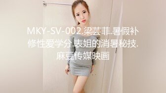 【百度云泄密】蜜桃成熟时的甘肃美艳音乐教师少妇，私底下这么骚 下面艹得泛滥淫水，嘴巴忘情地舔着一根假肉棒！