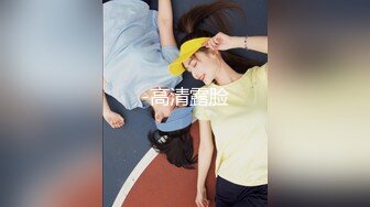 [MP4/ 1.04G] 无情的屌丶紧接肉感外围骚女，埋头舔骚逼好多水，跪地舔屌插嘴，怼着骚穴爆操