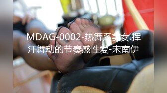 (愛豆傳媒)(id-5216)(20230215)開車老司機潛規則美女汔車銷售員-夏露